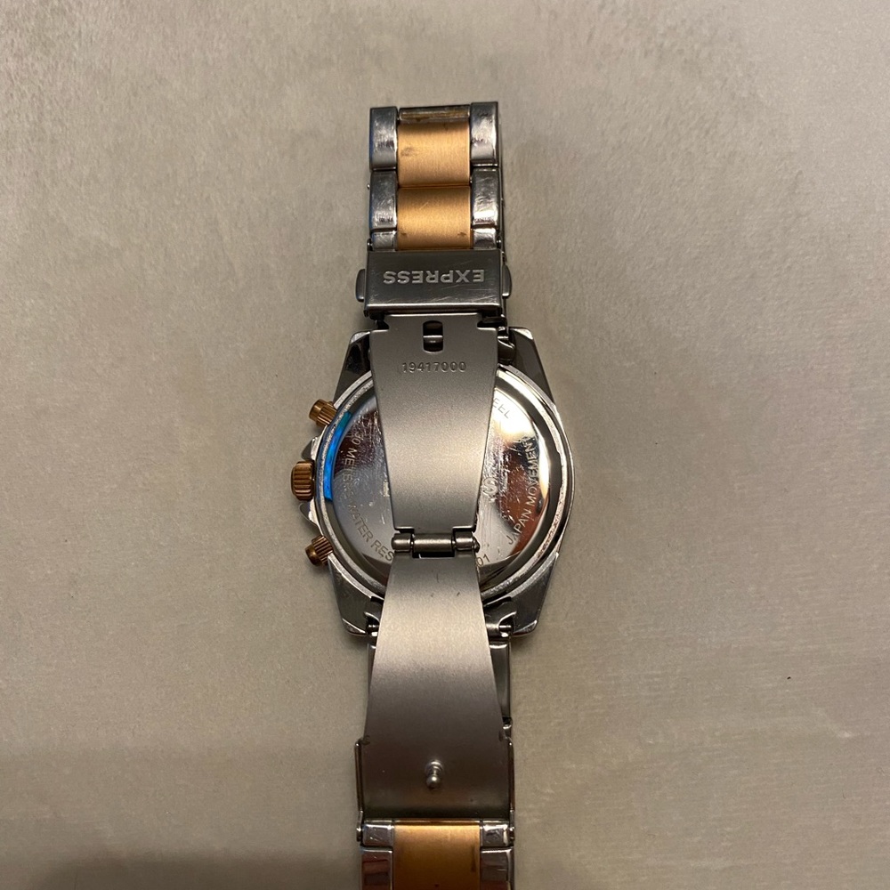 Express watch